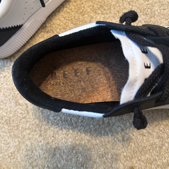Reef Lay Day Seas Women’s Leather Sneakers size 8 - Picture 5 of 10